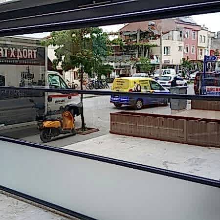 Hareketli Küpeşte